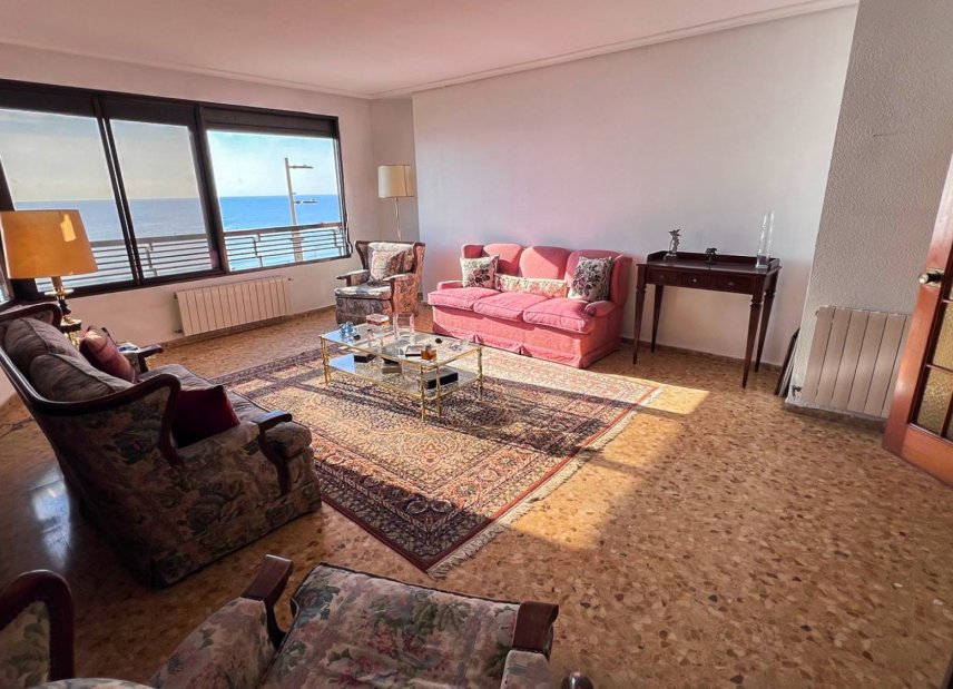 Gensalg - apartment -
Alicante - Center