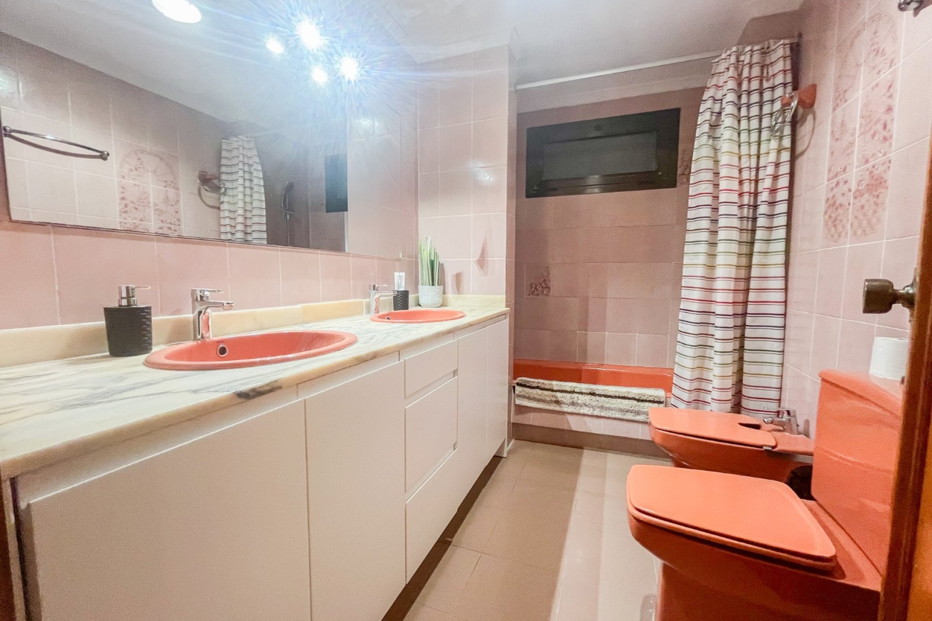 Gensalg - apartment -
Alicante - Center