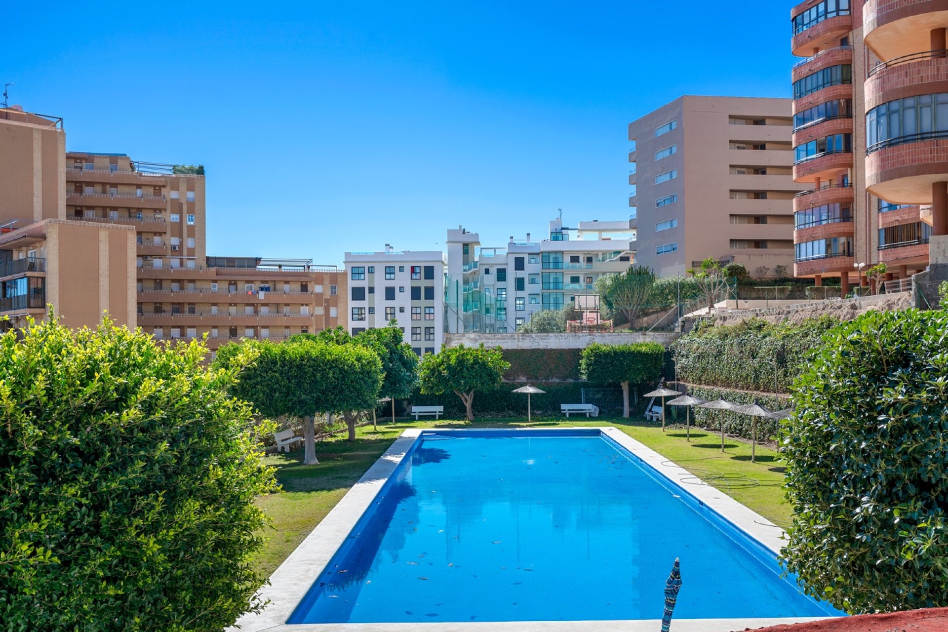 Gensalg - apartment -
Arenales del Sol - Segunda linea playa
