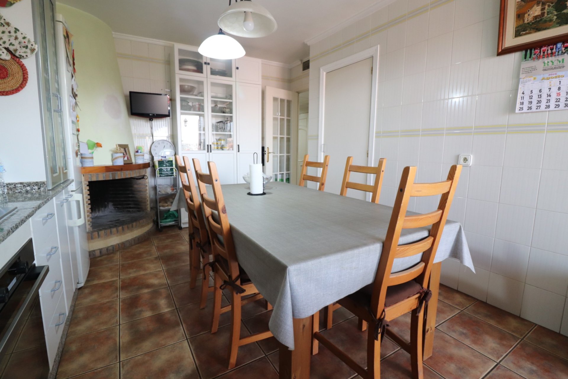 Gensalg - apartment -
Dolores - Dolores - Town