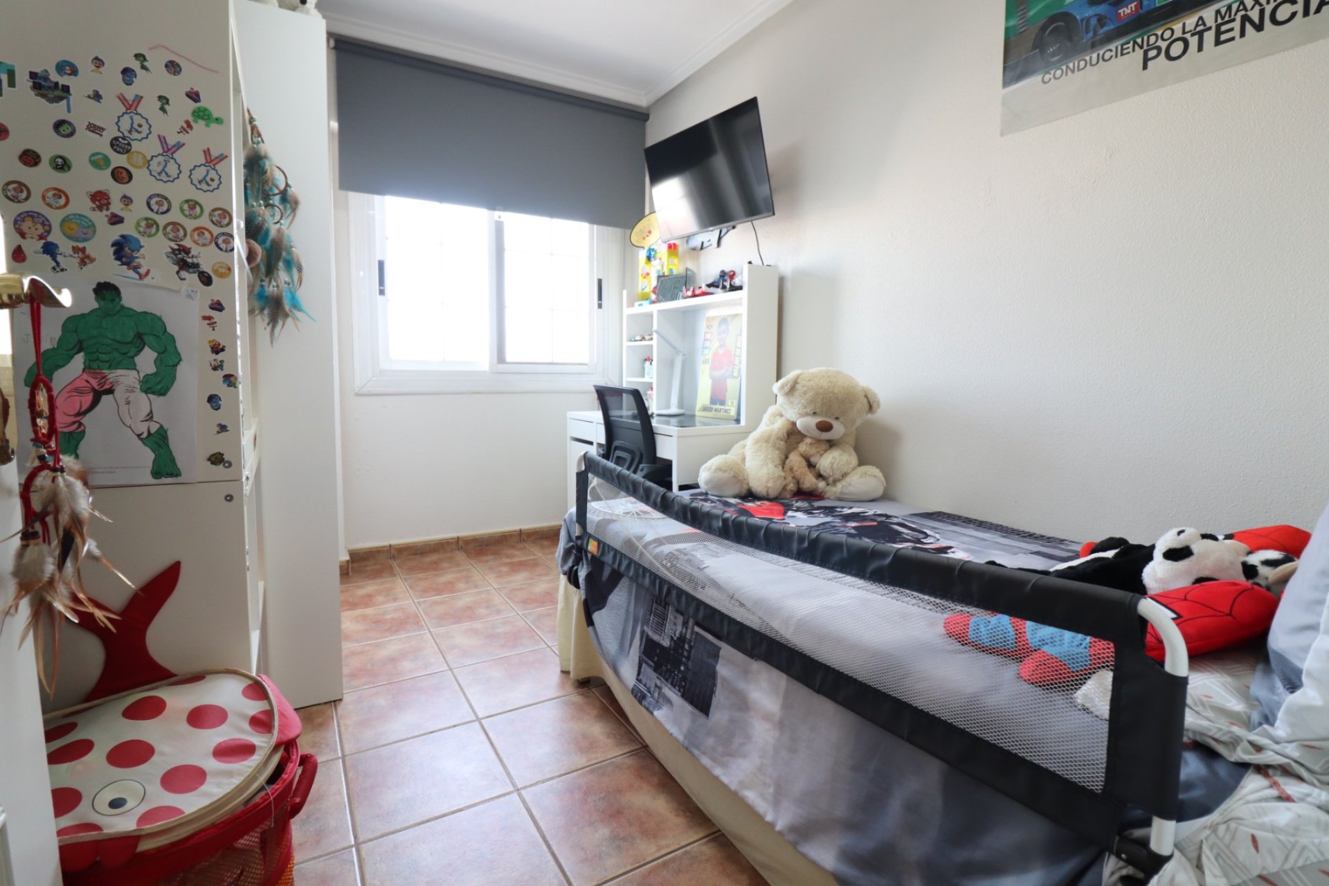 Gensalg - apartment -
Dolores - Dolores - Town