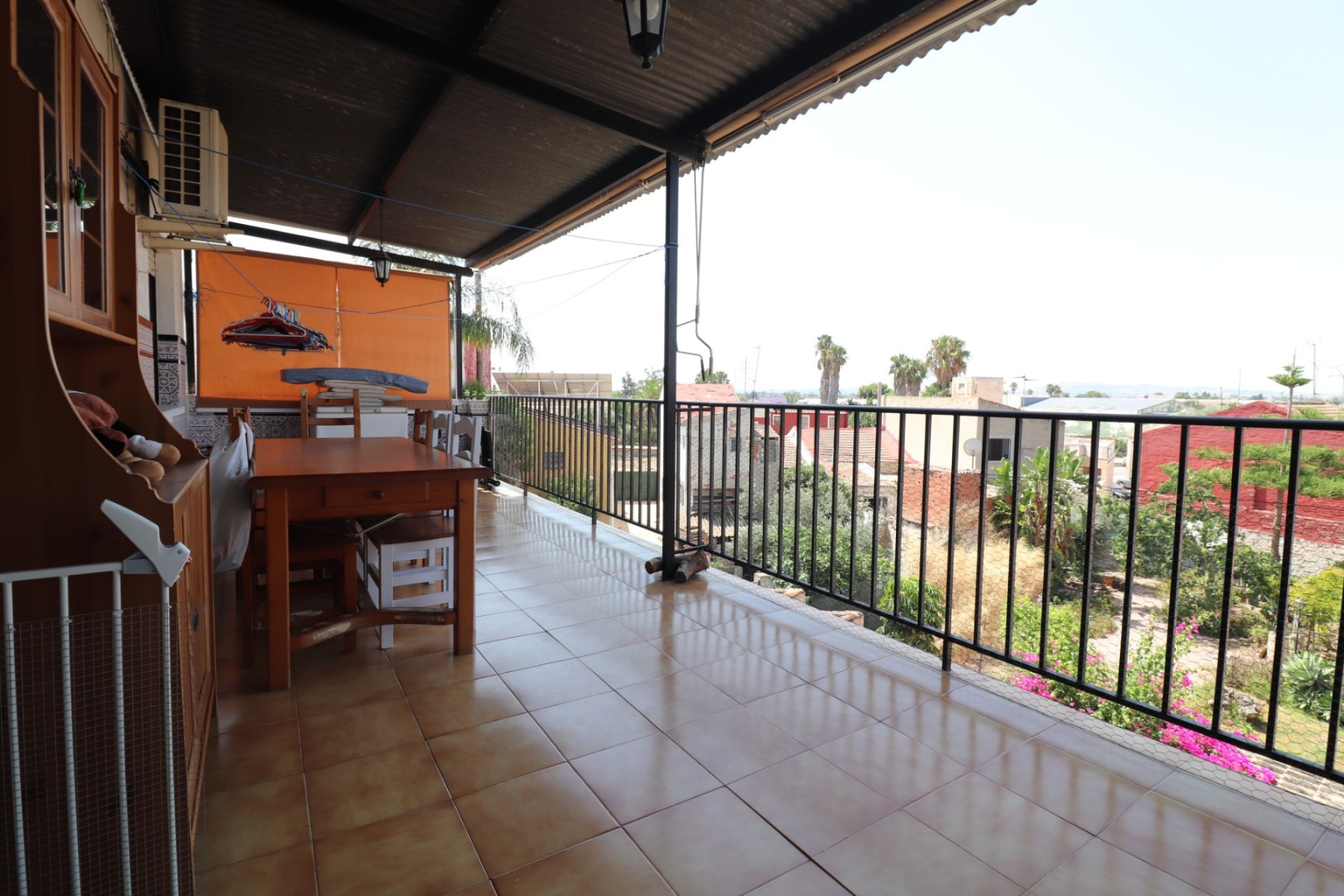 Gensalg - apartment -
Dolores - Dolores - Town