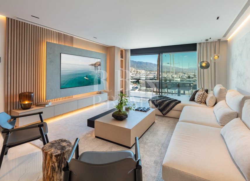 Gensalg - apartment -
Malaga - Nueva Andalucía