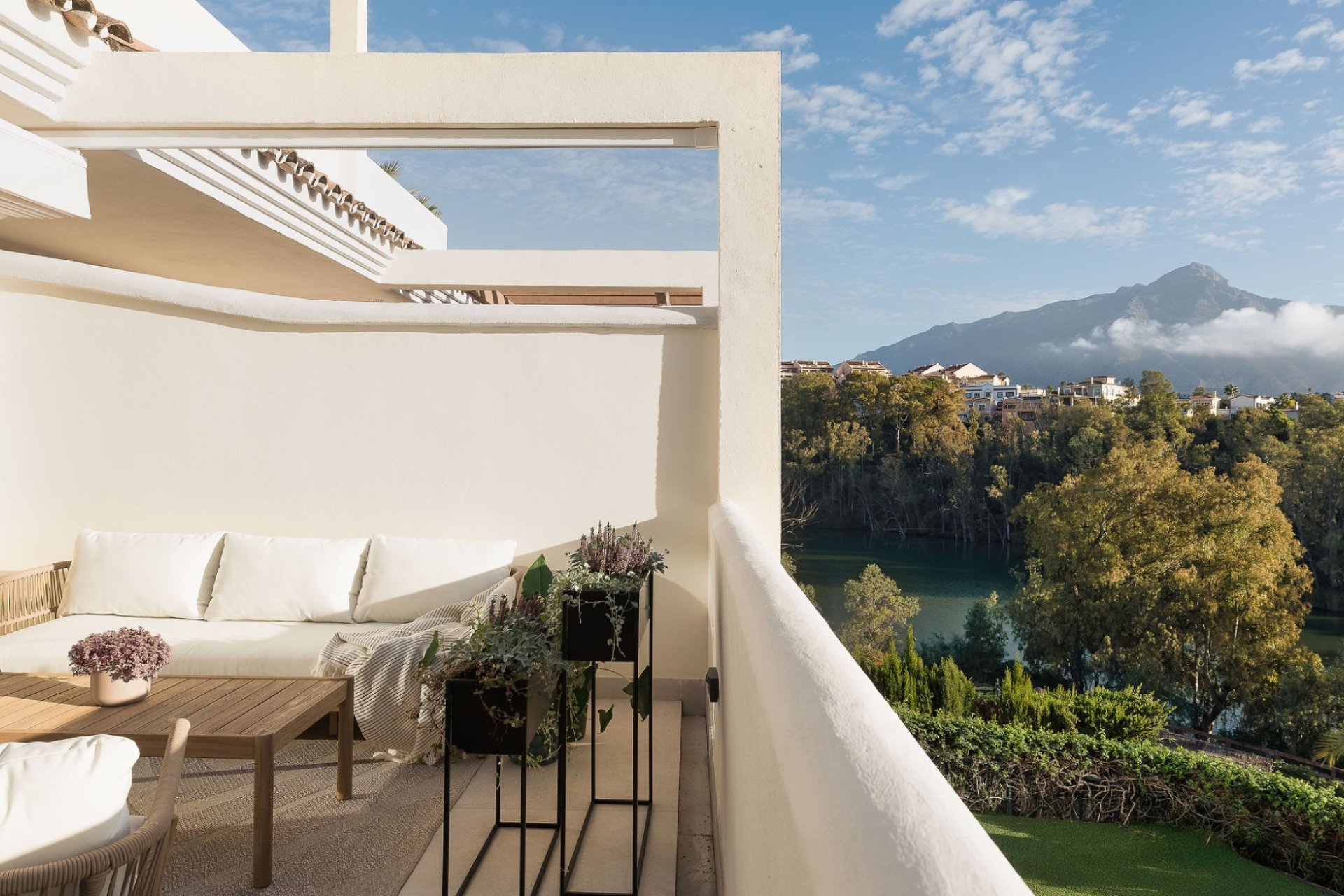 Gensalg - apartment -
Marbella - Nueva Andalucía