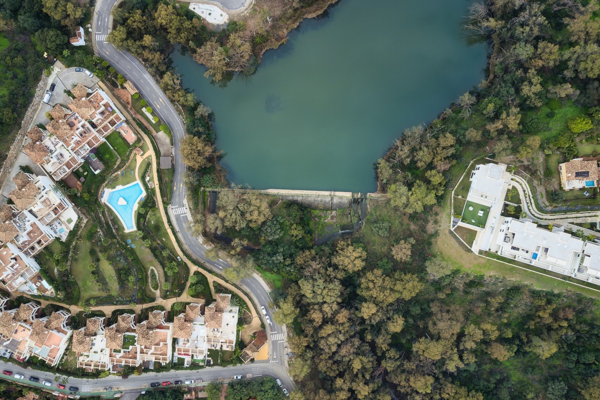 Gensalg - apartment -
Marbella - Nueva Andalucía