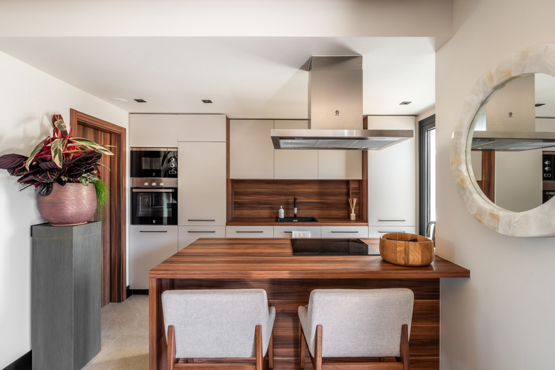 Gensalg - apartment -
Marbella - Nueva Andalucía