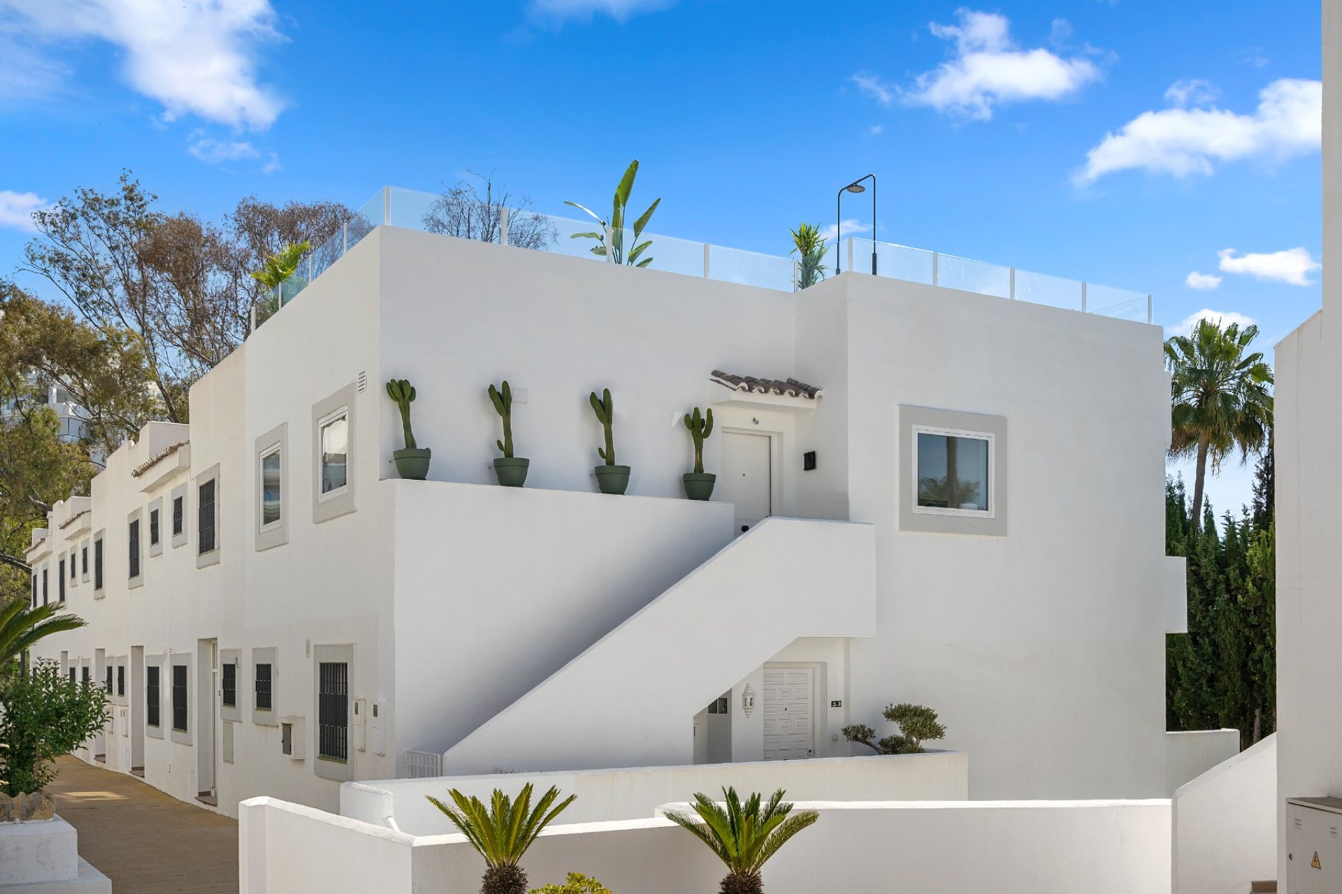 Gensalg - apartment -
Marbella - Nueva Andalucía