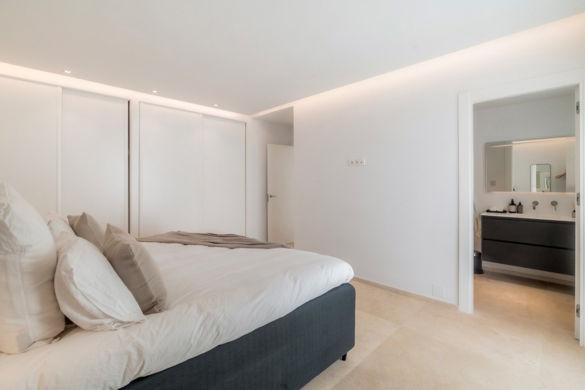 Gensalg - apartment -
Marbella - Puerto Banús