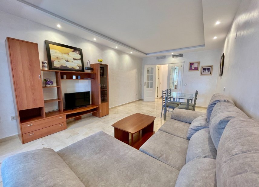 Gensalg - apartment -
Marbella - Puerto Banús