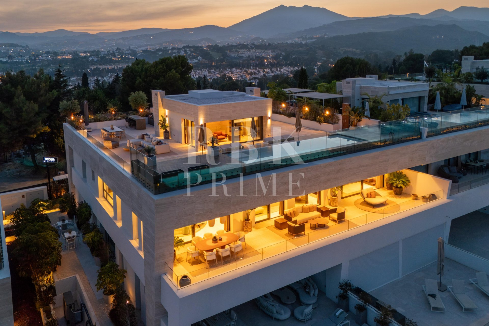 Gensalg - apartment -
Marbella