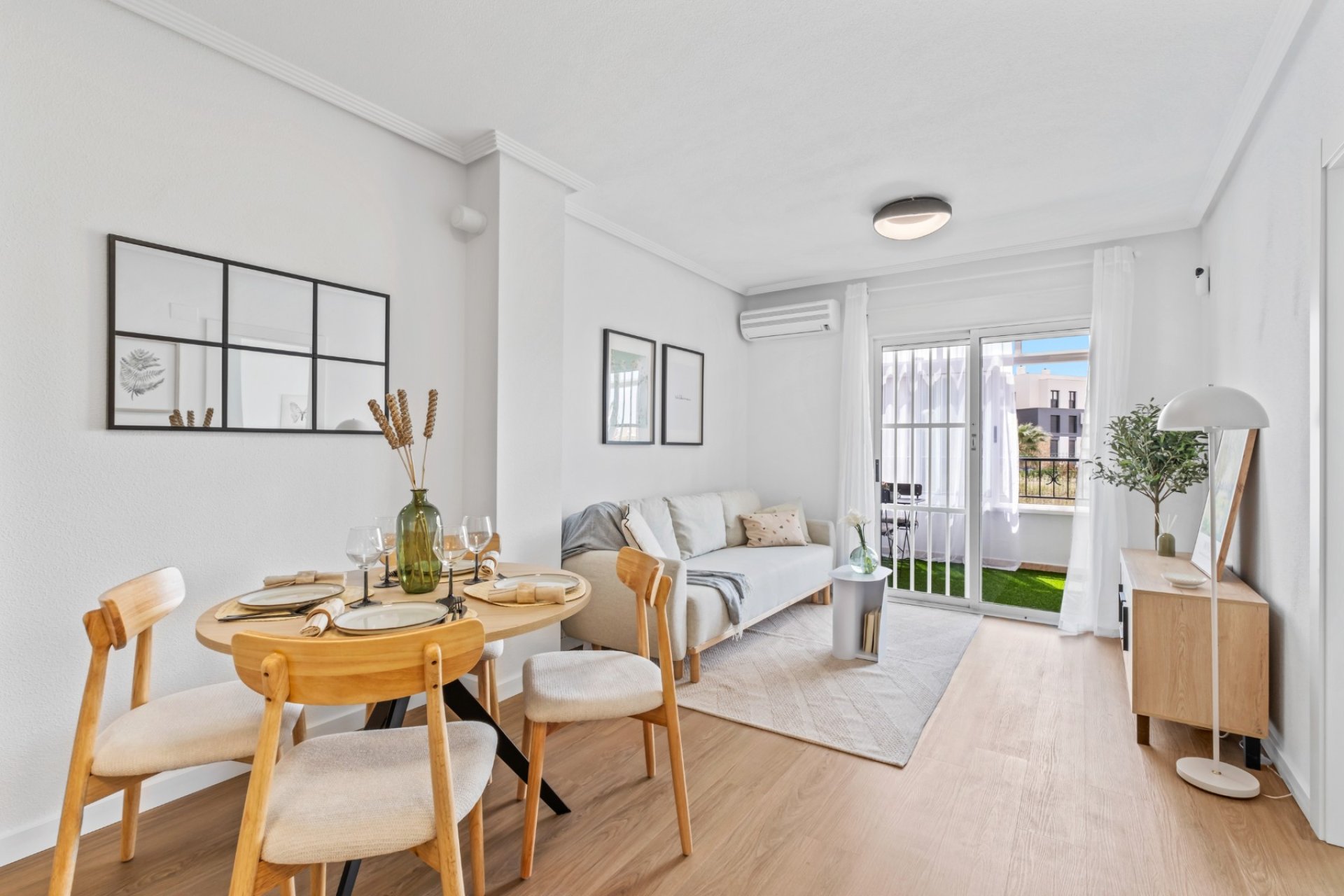 Gensalg - apartment -
Orihuela Costa - La Florida