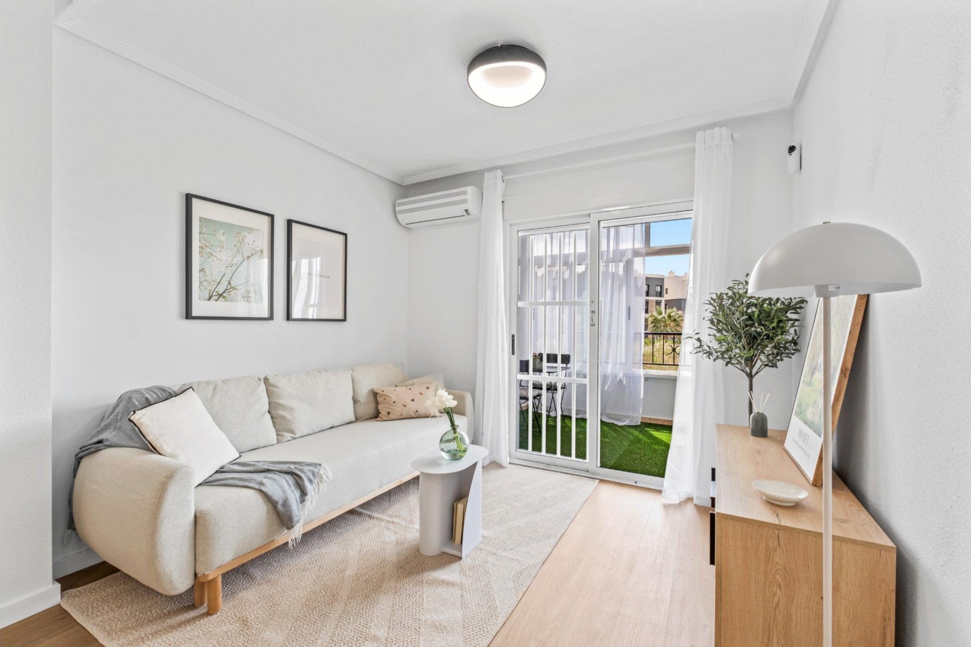 Gensalg - apartment -
Orihuela Costa - La Florida