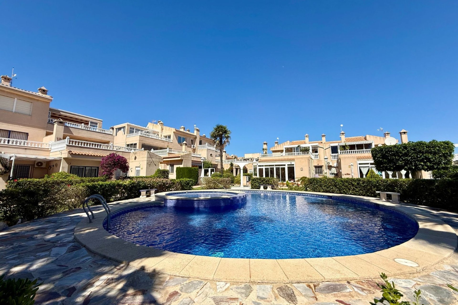 Gensalg - apartment -
Orihuela Costa - Playa Flamenca
