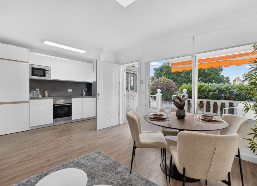 Gensalg - apartment -
Orihuela Costa - Villamartín