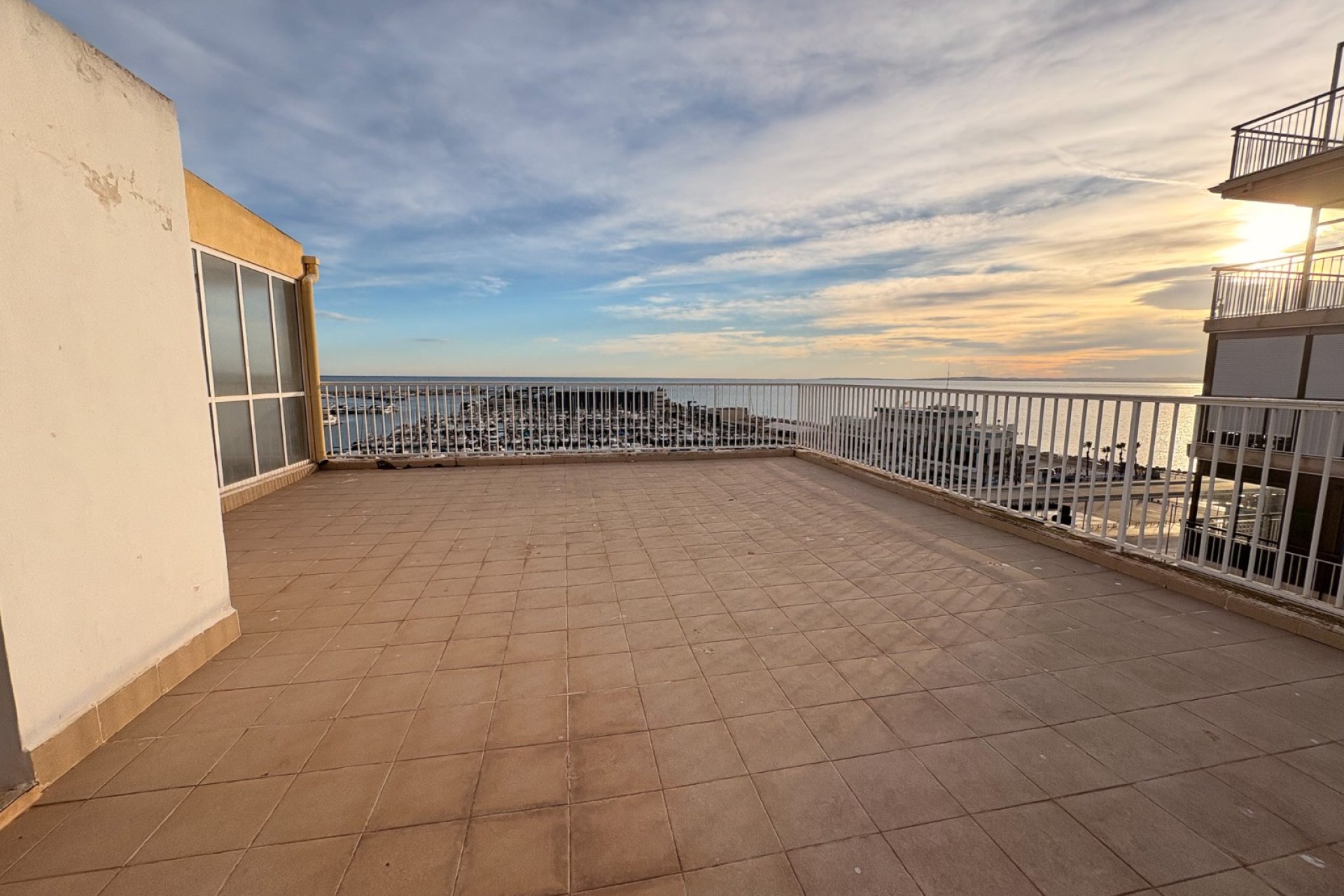 Gensalg - apartment -
Santa Pola - Puerto