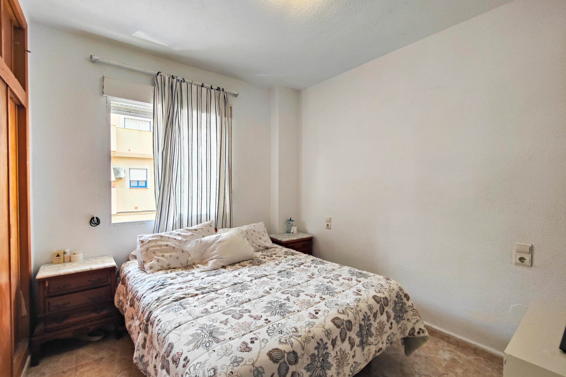 Gensalg - apartment -
Torrevieja - Antonio Machado
