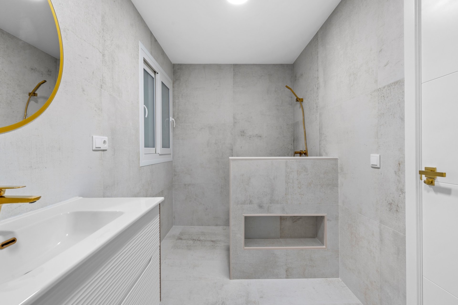 Gensalg - apartment -
Torrevieja - El Acequión - Los Náufragos