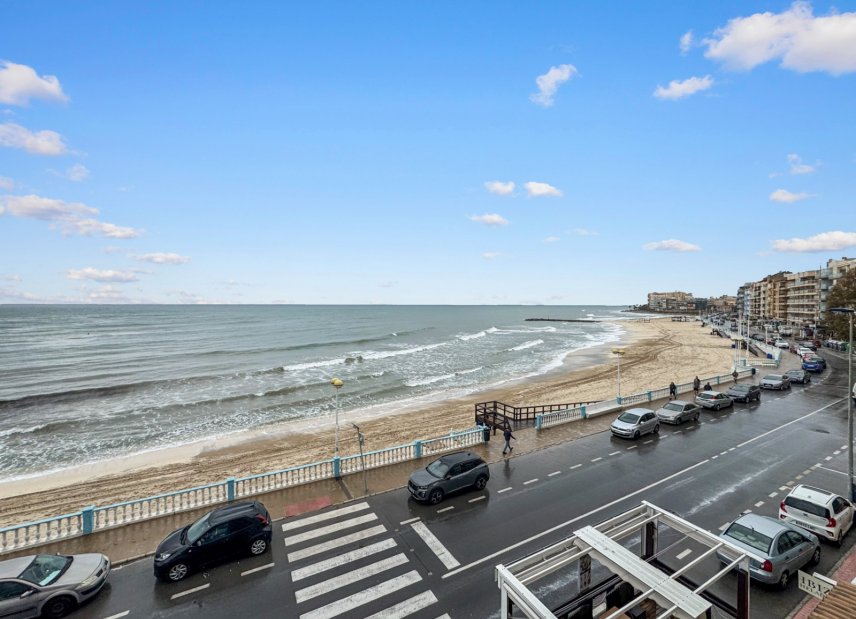 Gensalg - apartment -
Torrevieja - Playa de los Locos