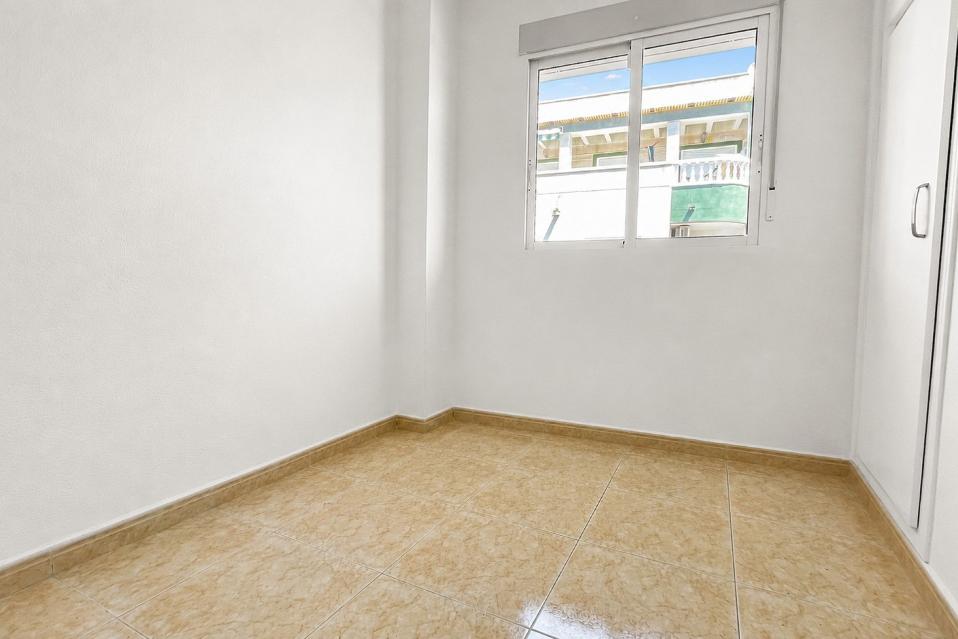 Gensalg - apartment -
Torrevieja - Playa de los Locos