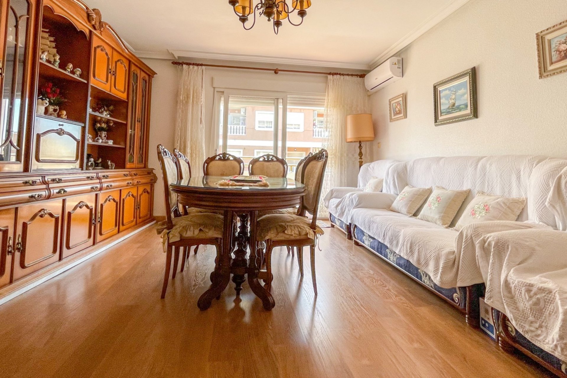 Gensalg - apartment -
Torrevieja - Playa Los Naufragos