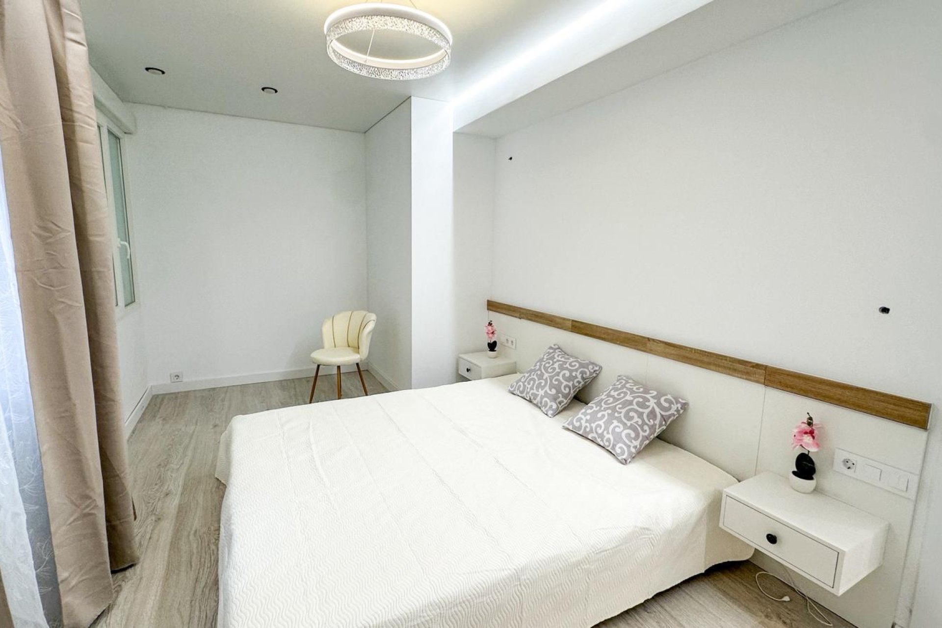 Gensalg - apartment -
Torrevieja - Playa Los Naufragos