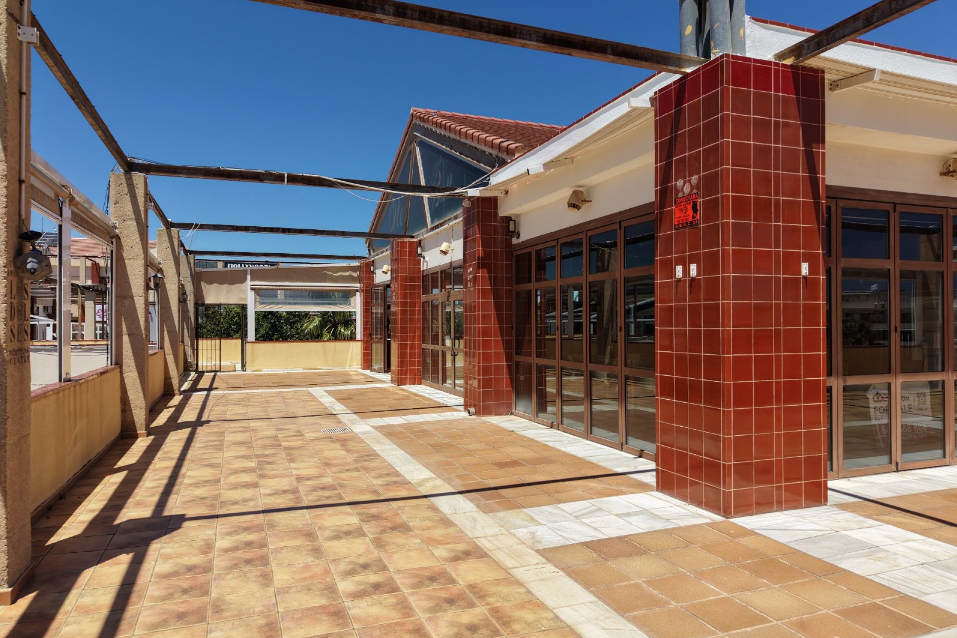 Gensalg - Commercial (Freehold) -
Orihuela Costa - Los Dolses