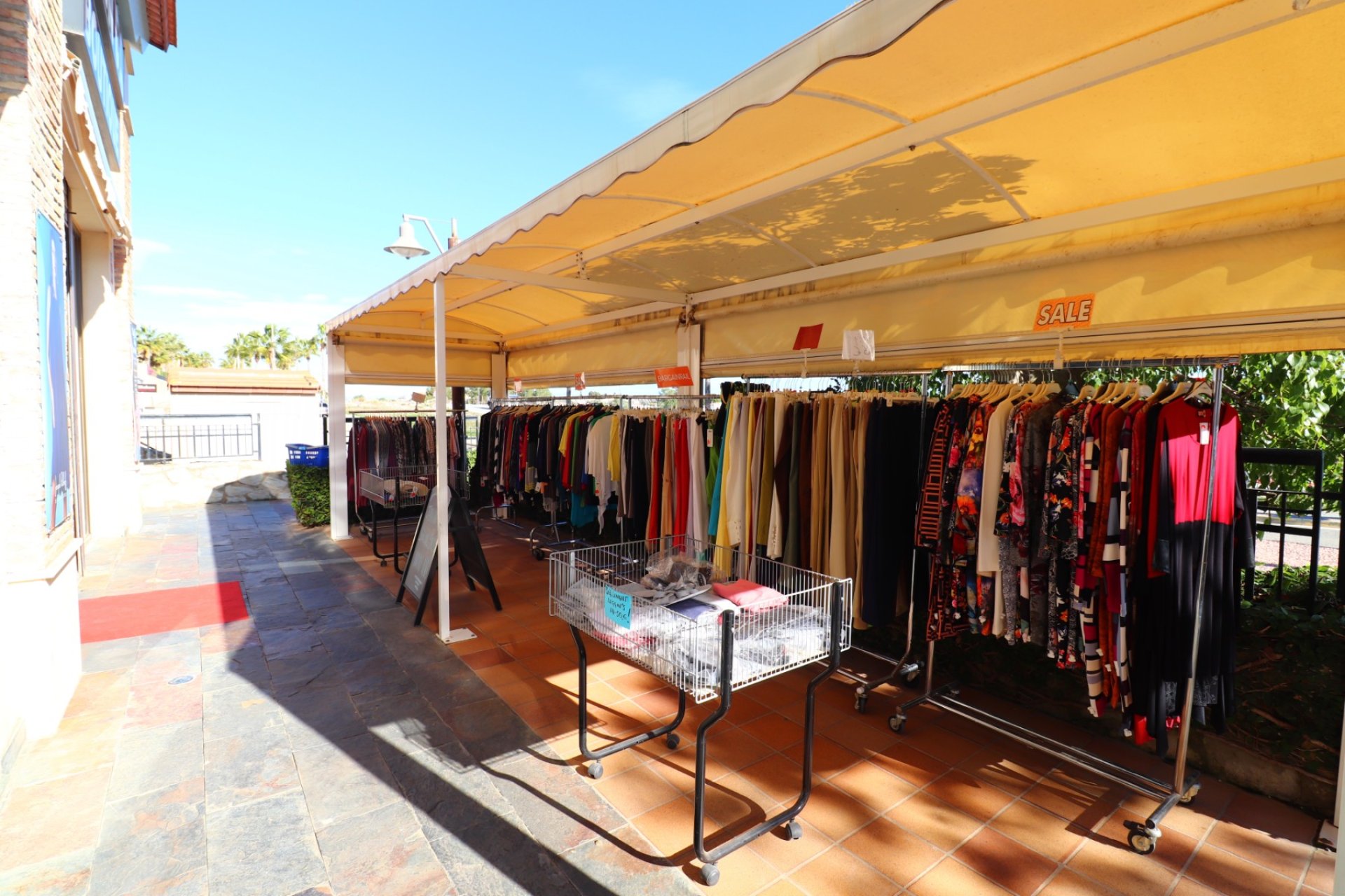Gensalg - Commercial (Leasehold) -
Algorfa - La finca Golf