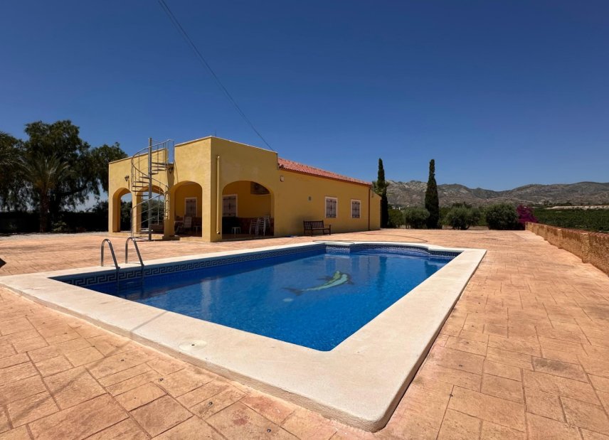 Gensalg - Country House -
Albatera - Albatera - Country
