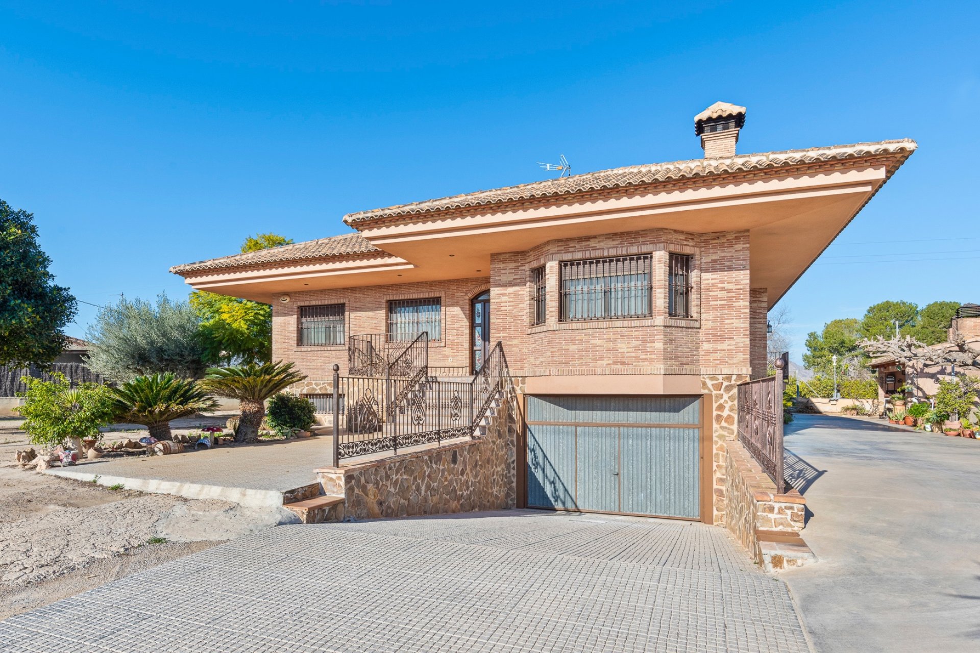 Gensalg - Country House -
Beniel - Carretera de Beniel