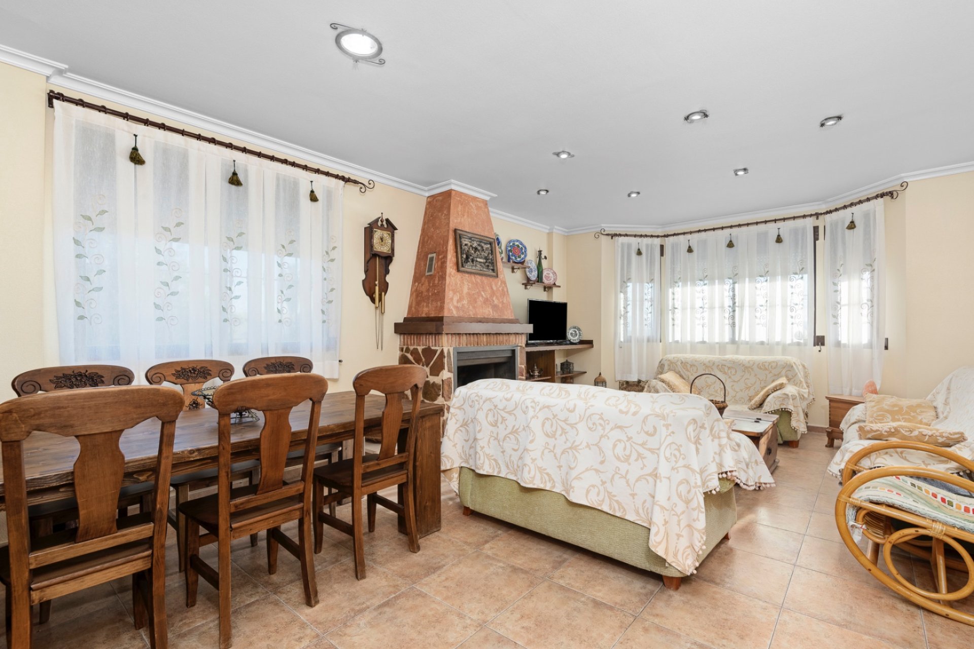Gensalg - Country House -
Beniel - Carretera de Beniel