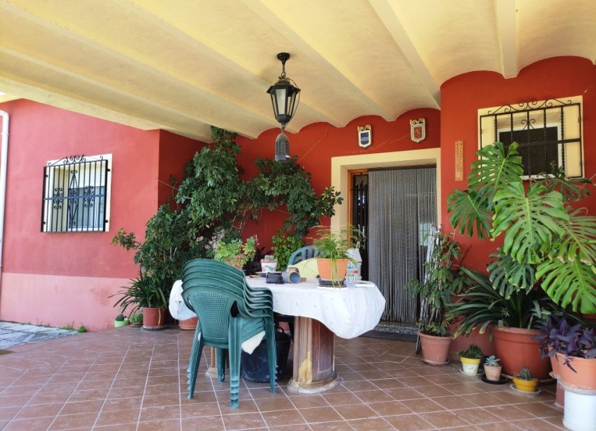 Gensalg - Country House -
Cocentaina