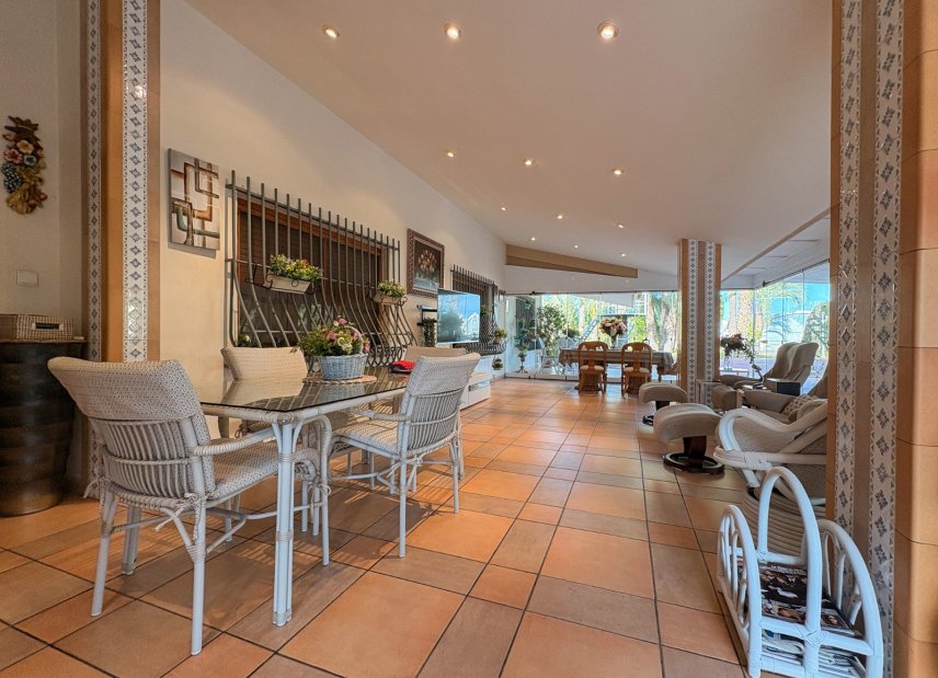Gensalg - Country House -
Elche - Altzabares Alto