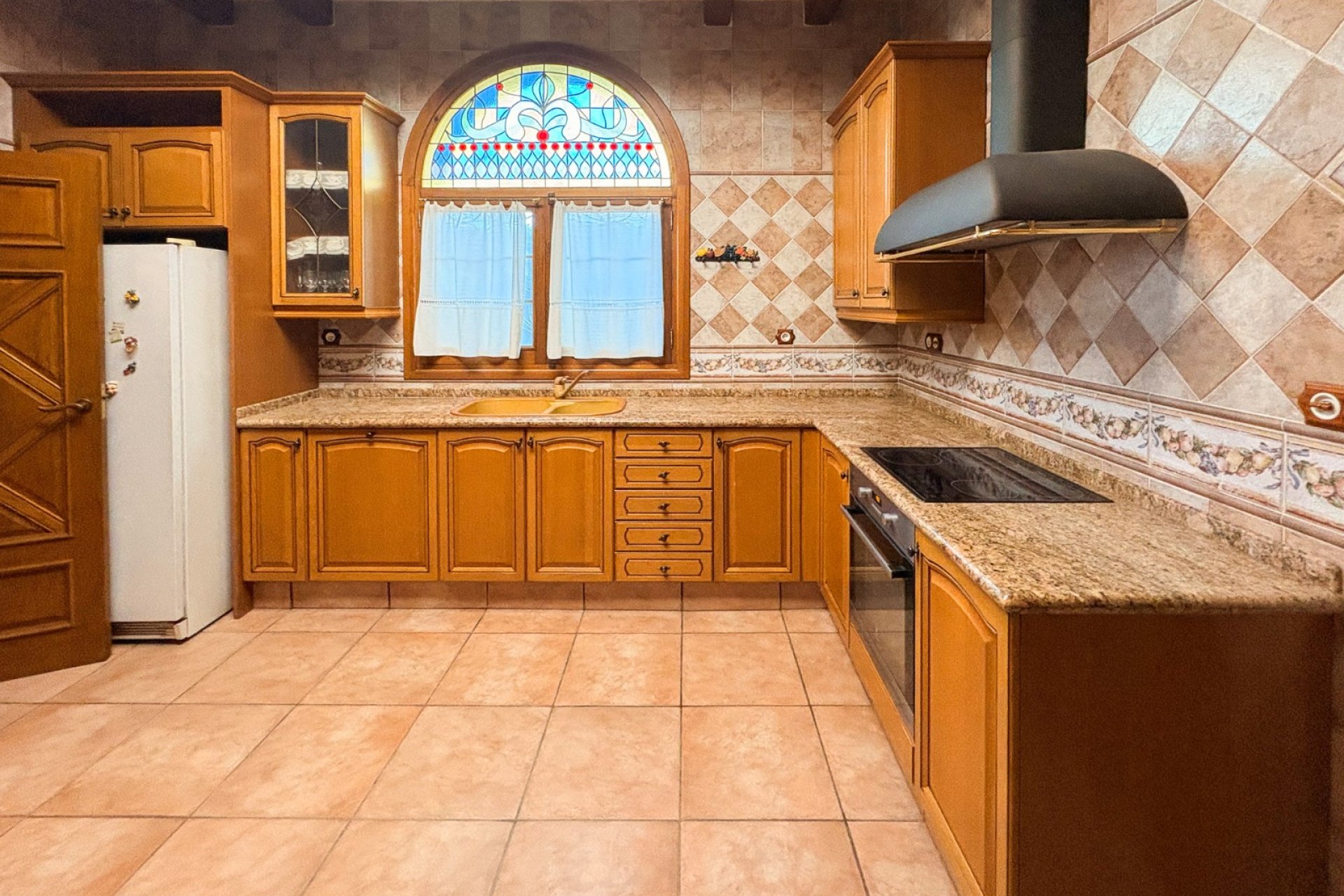 Gensalg - Country House -
Elche - Altzabares Alto
