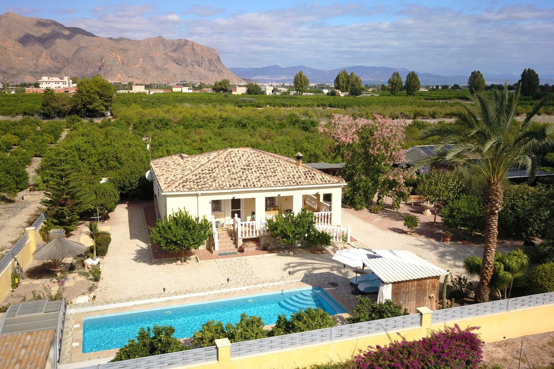 Gensalg - Country House -
Orihuela - La Campaneta