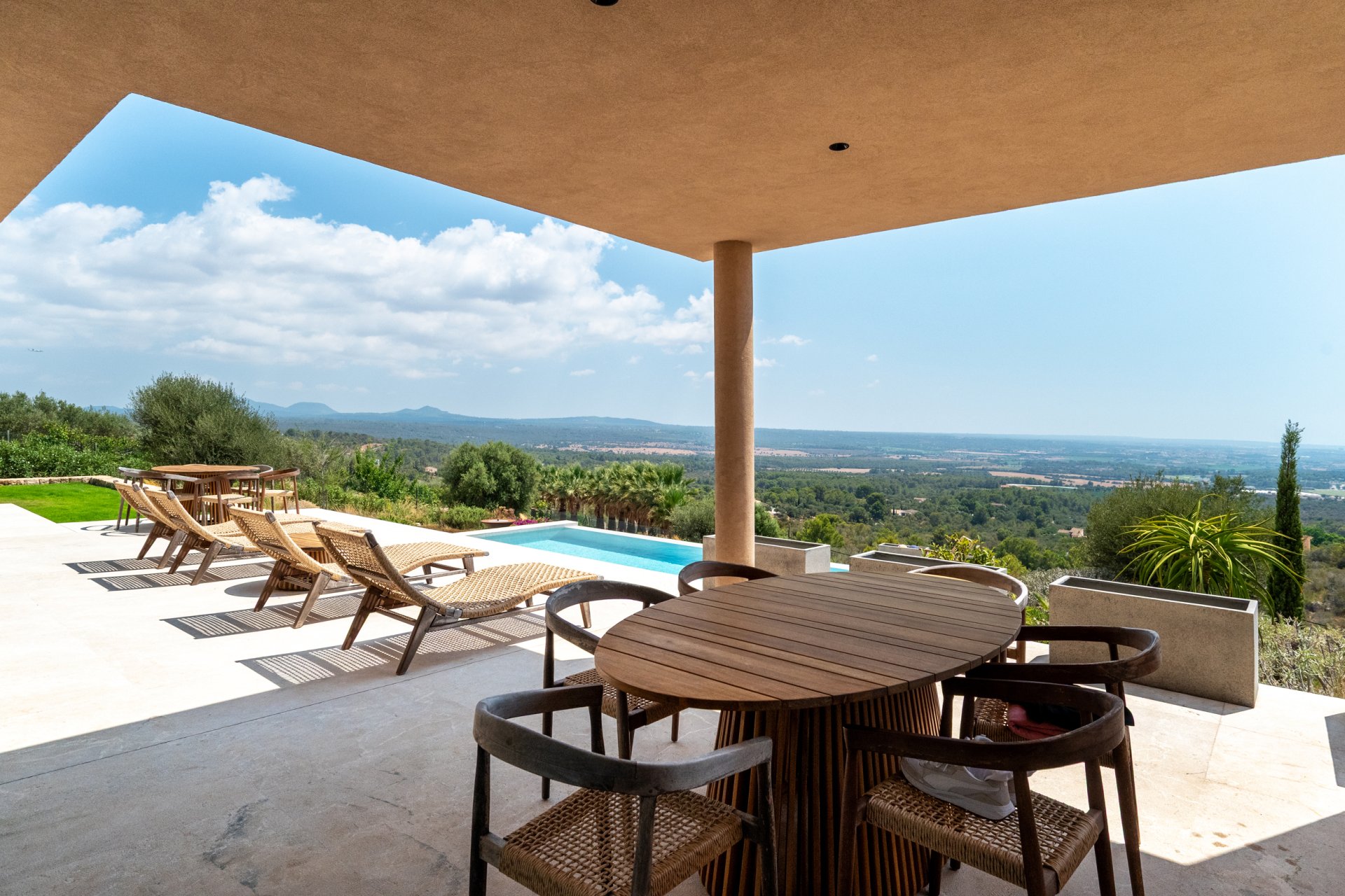 Gensalg - Country House -
Palma - Urbanización Puntiró