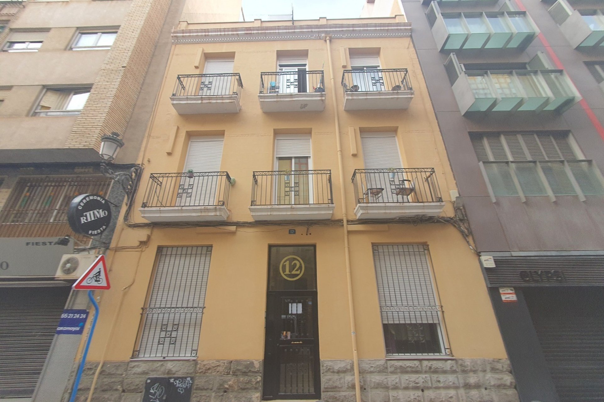 Gensalg - Kommerciel -
Alicante - Casco antiguo