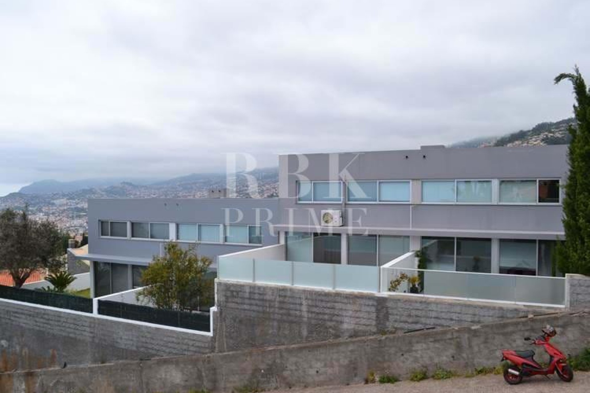Gensalg - Land -
Madeira