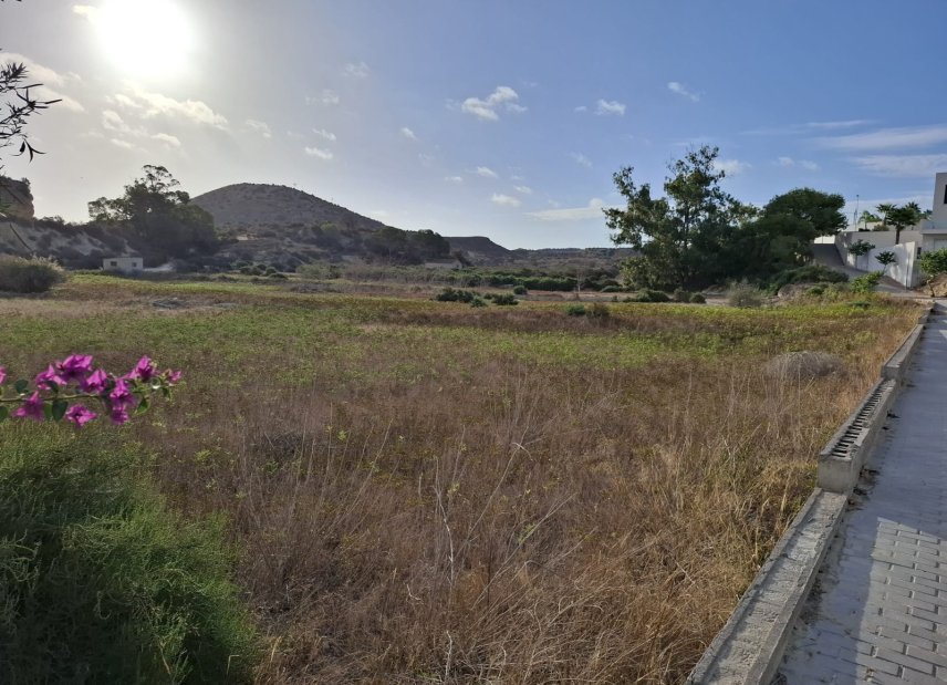 Gensalg - Land -
Rojales - Ciudad Quesada
