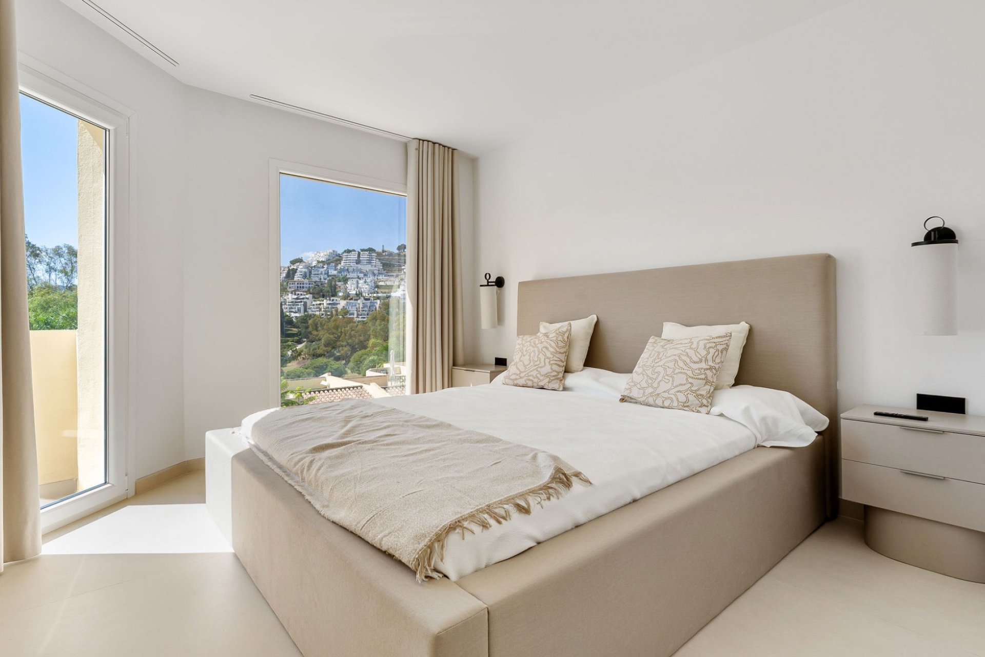 Gensalg - Rækkehus -
Benahavis - La Quinta