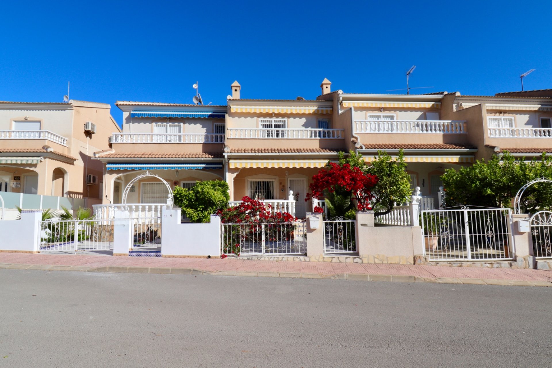 Gensalg - Rækkehus -
Ciudad Quesada - Doña Pepa