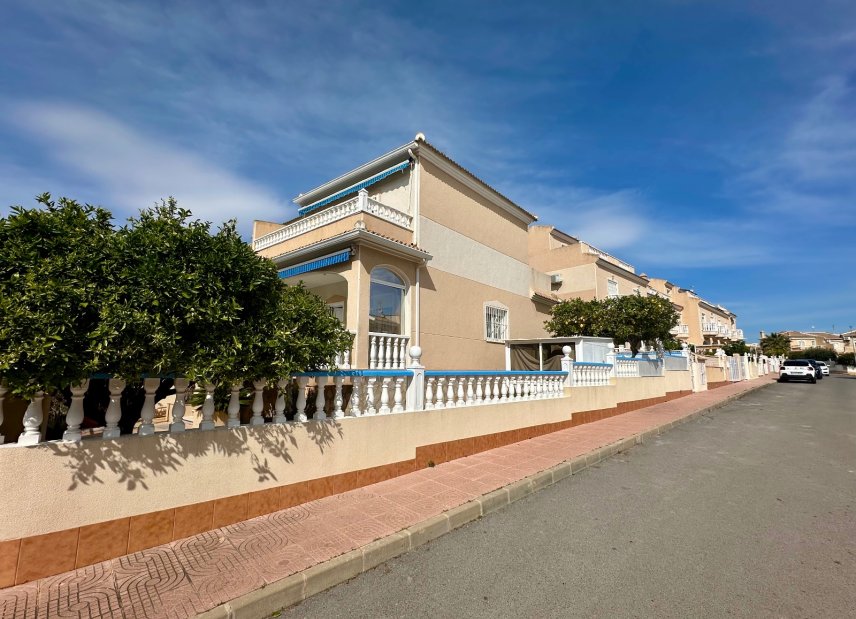 Gensalg - Rækkehus -
Ciudad Quesada - Doña Pepa