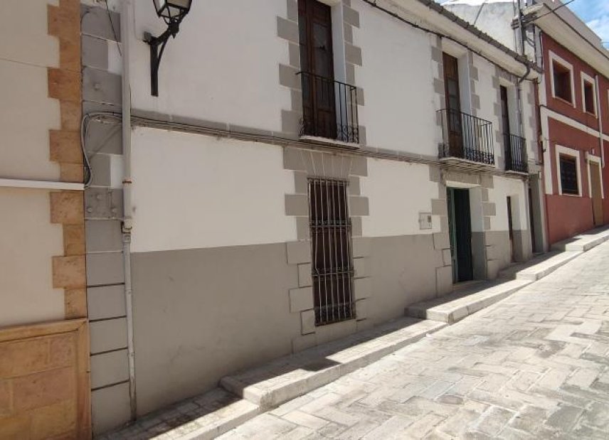 Gensalg - Rækkehus -
Muro de Alcoy