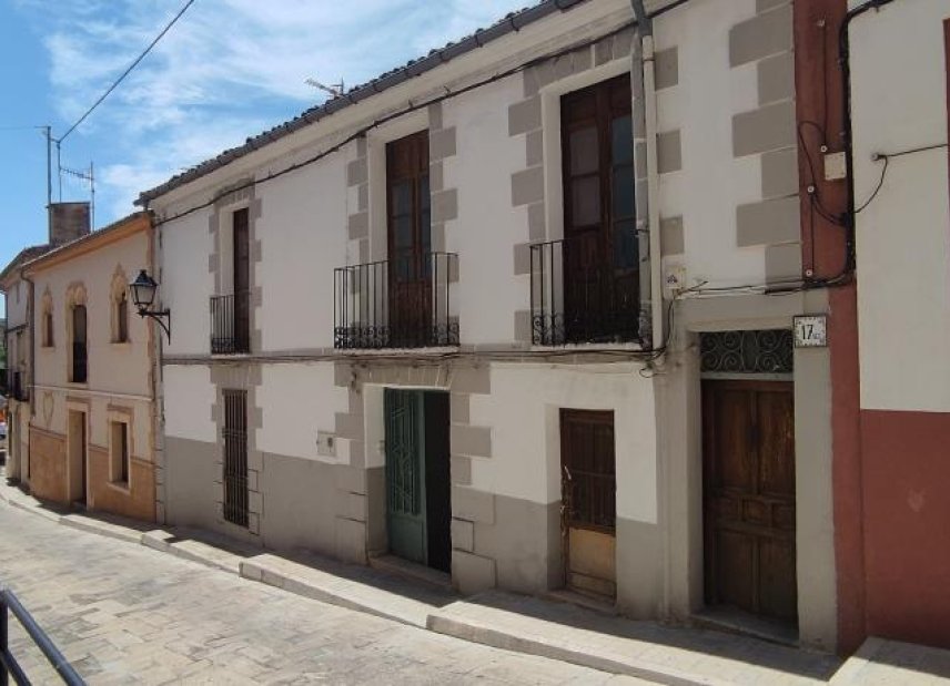 Gensalg - Rækkehus -
Muro de Alcoy