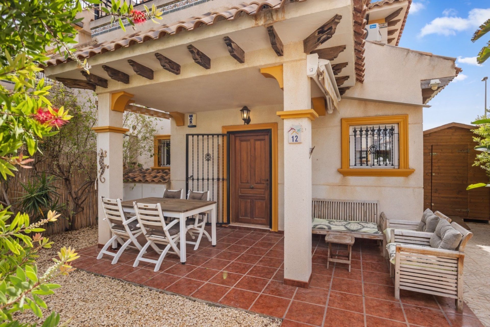 Gensalg - Rækkehus -
Orihuela Costa - La Regia