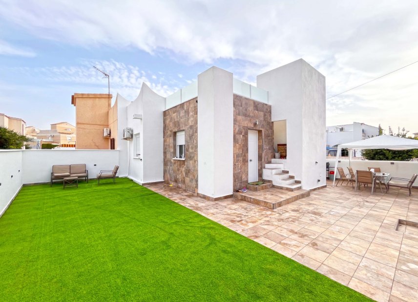 Gensalg - Rækkehus -
Orihuela Costa - Playa Flamenca