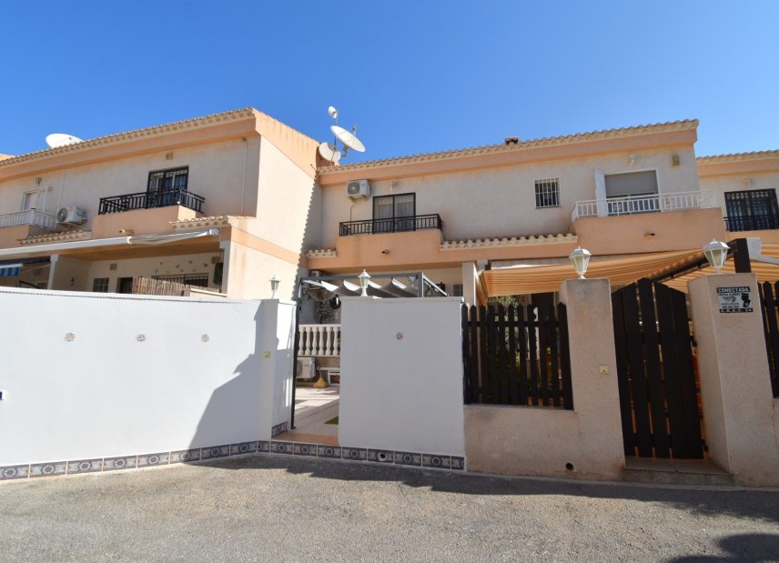 Gensalg - Rækkehus -
Orihuela Costa - Playa Flamenca