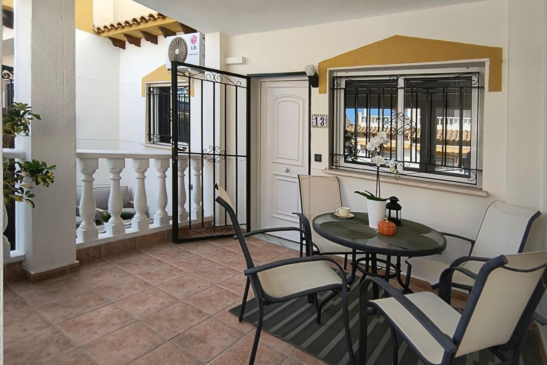Gensalg - Rækkehus -
Orihuela Costa - Punta Prima