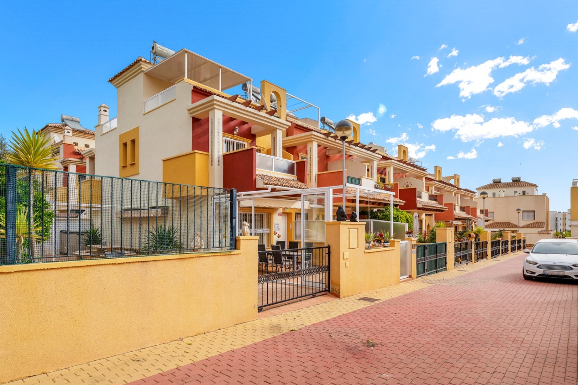 Gensalg - Rækkehus -
Orihuela Costa - Villamartín
