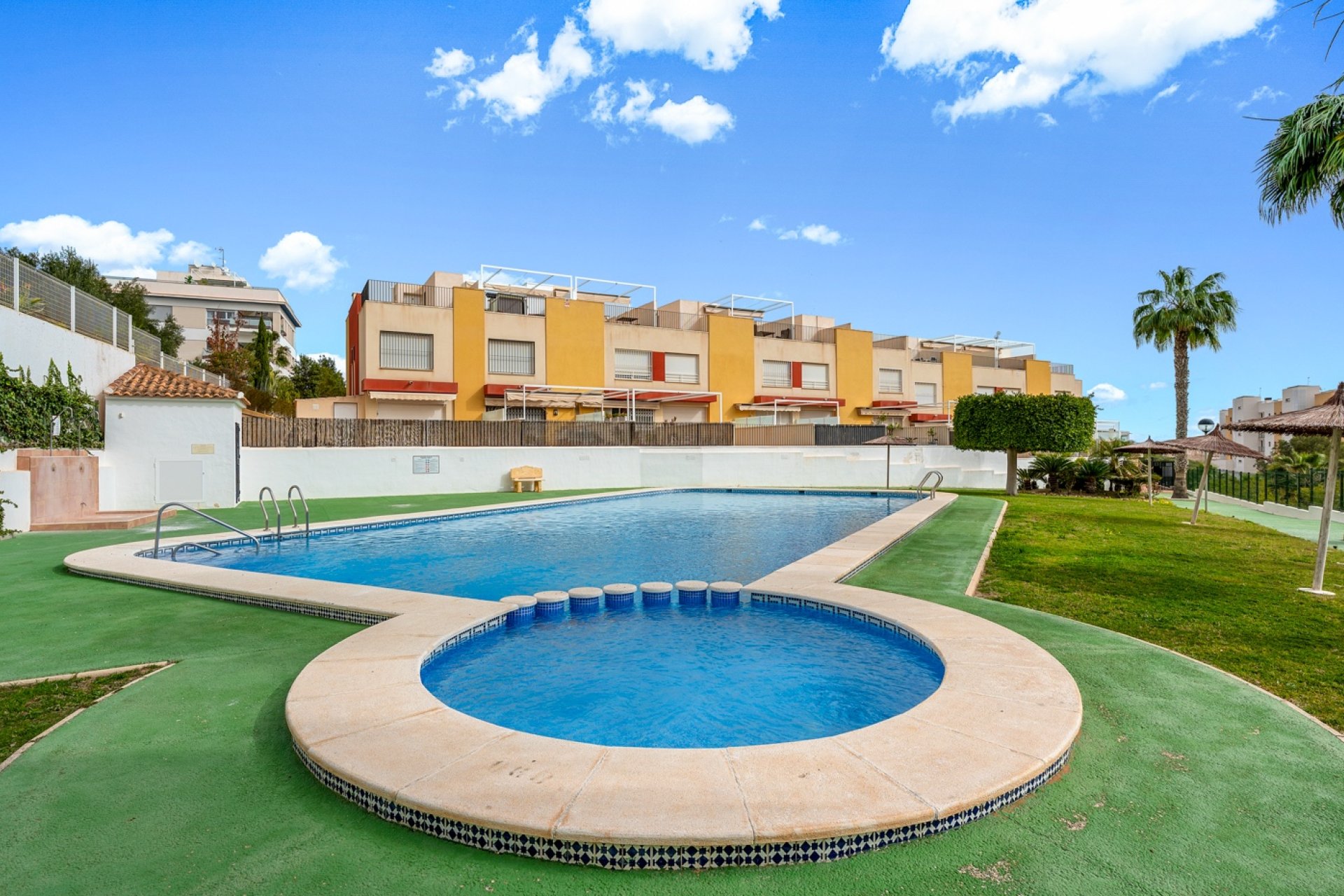Gensalg - Rækkehus -
Orihuela Costa - Villamartín