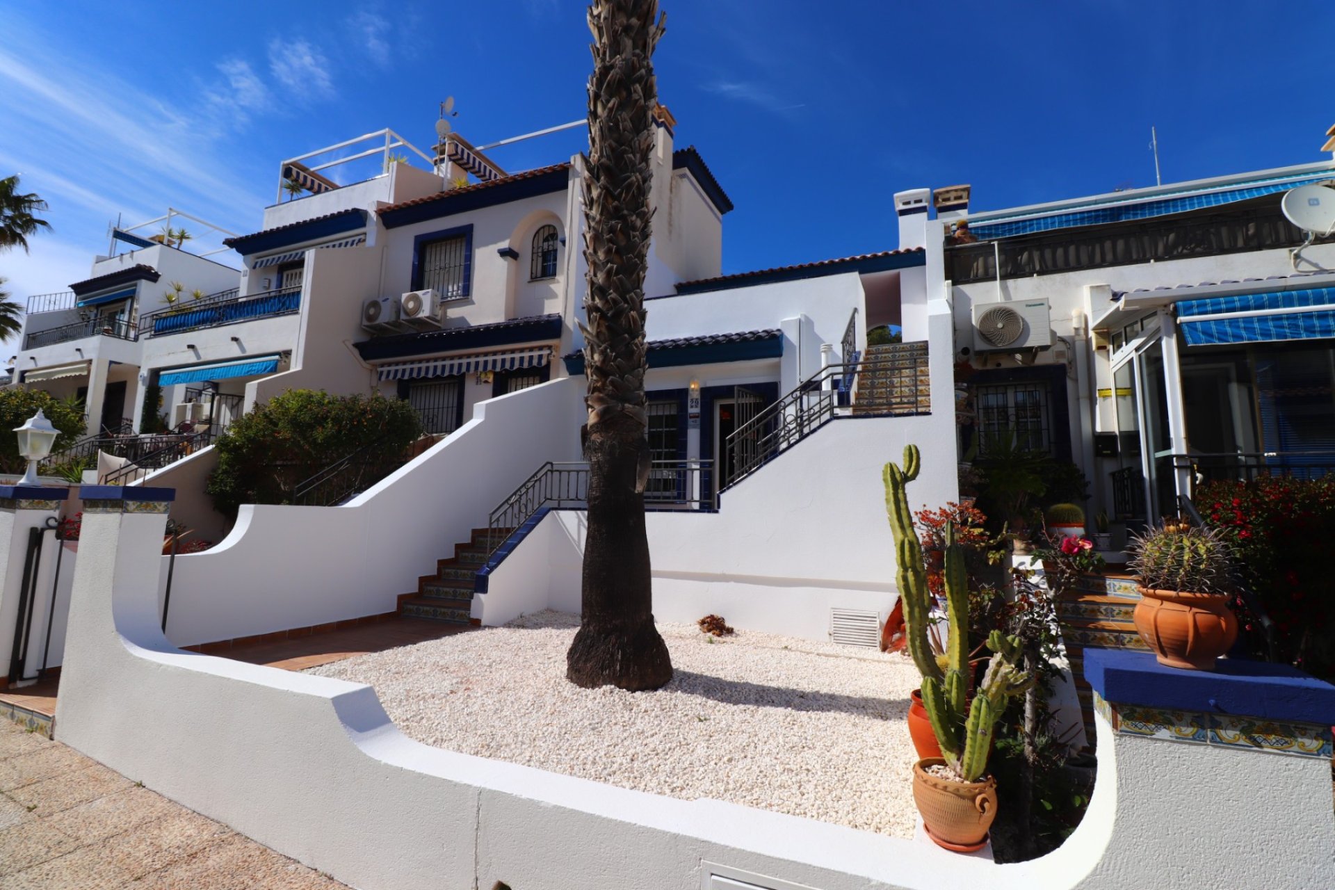 Gensalg - Rækkehus -
Orihuela Costa - Villamartín